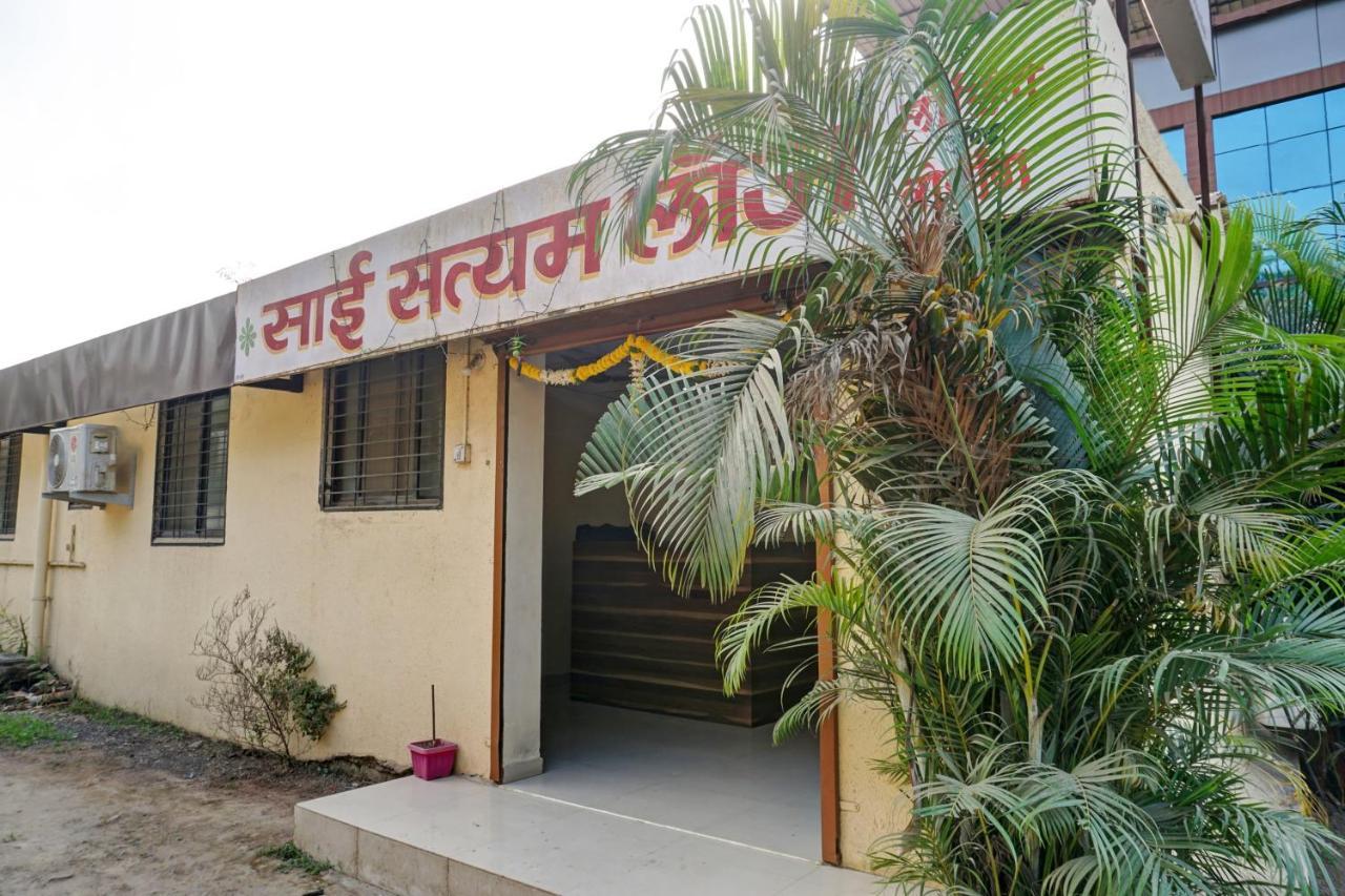 Oyo Flagship Sai Satyam Lodge Pune Eksteriør bilde